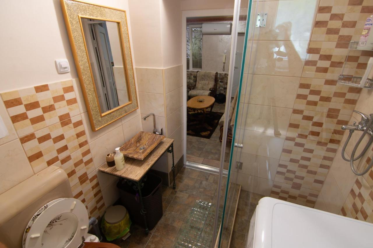 Top Spot Apartment Belgrade Exterior photo